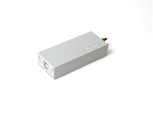 Aurender UC100, USB til SPDIF konverter USB til SPDIF (75 ohm coax), 24/192 